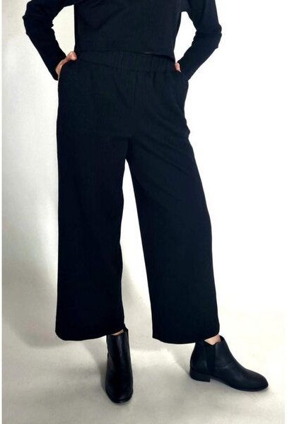 LUMEN organic Hose WIDE Struktur