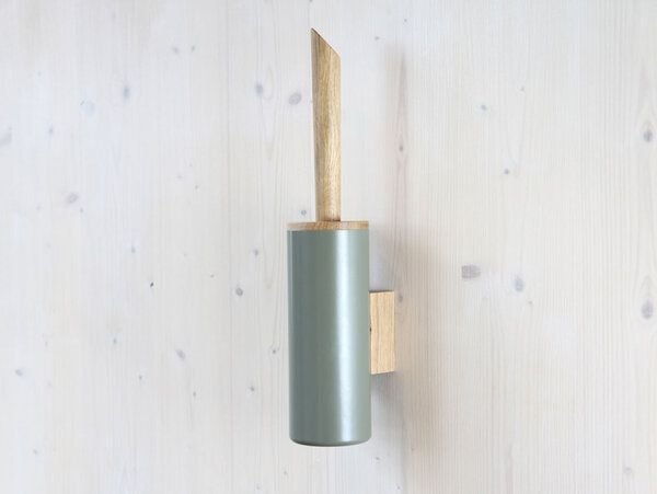 werkvoll by Lena Peter Holz Wand WC-Bürste FIRE