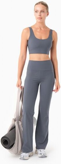 ORGANICATION LAVINN | Weit geschnittene Hoses aus recyceltem Polyamid