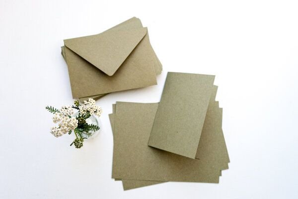 STUDIO KARAMELO Kartenset aus Recycling Kraftpapier