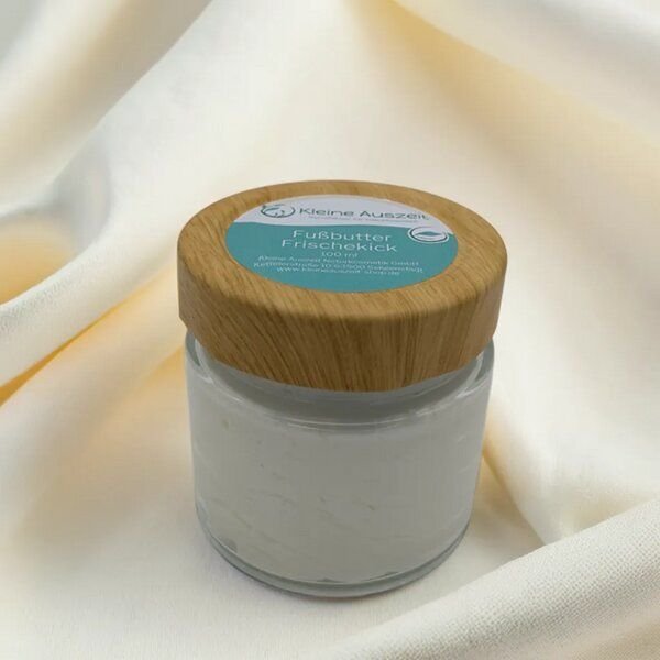 Kleine Auszeit Manufaktur Fußbutter Frischekick - Wunderbare Extrapflege für trockene Haut an den Füßen
