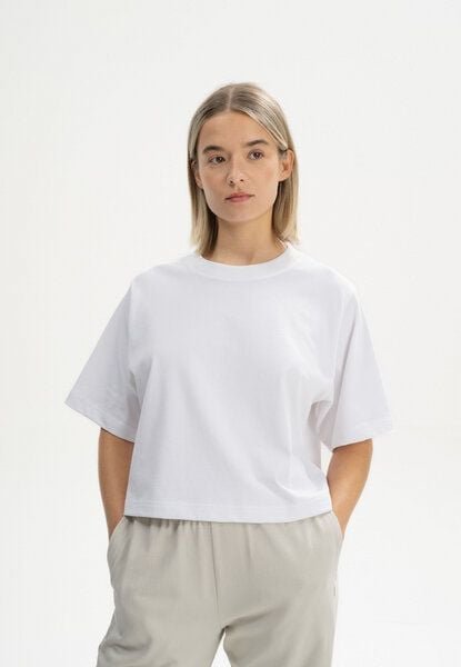 Cropped T-Shirt schwer JOSHNA | von MELA | Fairtrade & GOTS zertifiziert