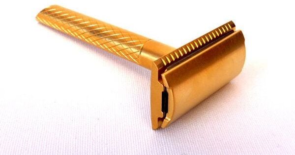 Giesen & Forsthoff ZÓE Rasierer, geschlossener Kamm, + 10 Rasierklingen