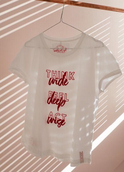 SPARKLES OF LIGHT Boxy Shirt | THINK FEEL ACT