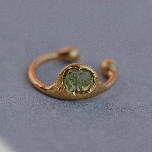 Nella & Sina Peridot Ohrring