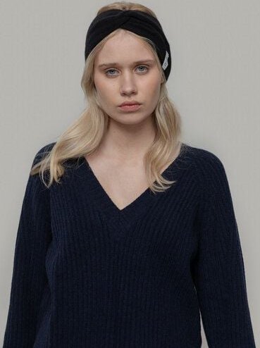 Rifò - Circular Fashion Made in Italy Strinband Nadia aus Recycelter Kaschmirwolle