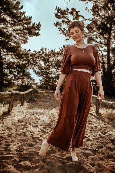 Vivien Joy High Waist Hose mit Falten - Farrah Comfy Pants