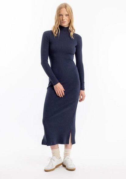 Rotholz Geripptes Kleid aus Bio-Baumwolle