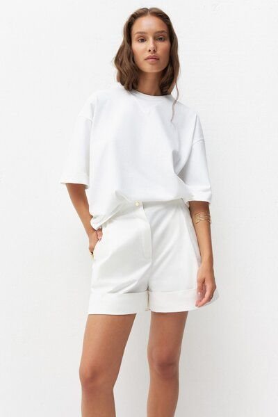 IVA RYCH Shorts mit maskulinem Schnitt I Deadstock