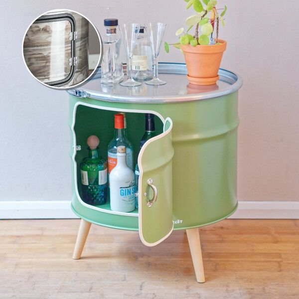 Lockengelöt Bar Kommode aus einem Hamburger Ölfass