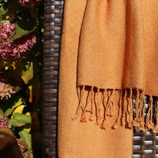 Schönes aus Indochina Upcycling Baumwollschal handgewebt und fair gehandelt