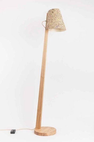 ALMUT von Wildheim Handgemachte Stehlampe aus Eiche Lampenschirm aus Naturmaterialien