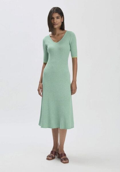 hessnatur Mouliné Strick Kleid Midi Fitted aus reiner Bio-Baumwolle