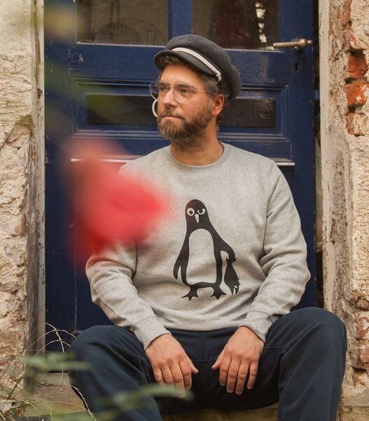 päfjes Pinguin Paul mit Fisch - Fair Wear Unisex Sweater