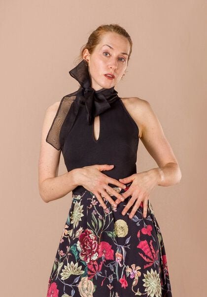 Atelier SNOW Eleganter Neckholder-Body ‘Odessa’ aus Bio-Baumwolle