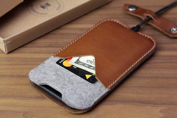 Pack & Smooch iPhone Pro 17 / 17 Pro / 17 Pro Max / 16 / 15 / 14 / 13 / Mini / Pro / Plus / Max Leder Hülle KIRKBY mit M...