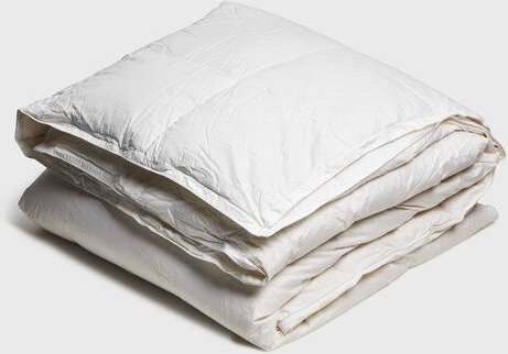 Daunendecke “Yumeko” aus Recycled All Seasons