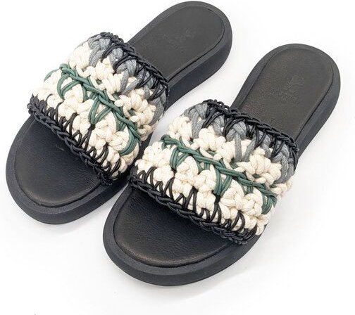 Werner 1911 Pantolette mit handgehäkeltem Riemen – Rosmarin - IVN-zertifiziert