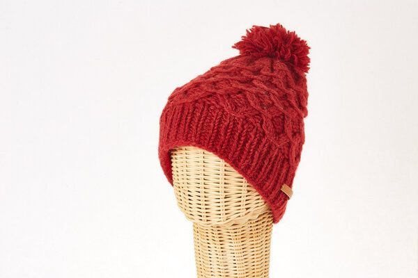 short'n'pietz Schurwollmütze mit Rautenzopfmuster und Bommel