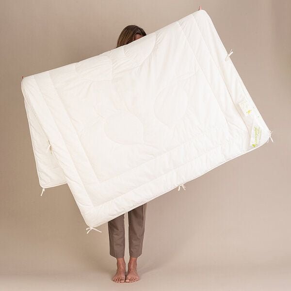 purnatour Bio Hanf Bettdecke 4-Jahreszeiten 135 x 200