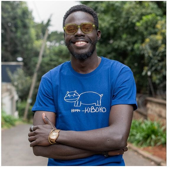 Kipepeo-Clothing HIPPO Herren T-Shirt aus Bio-Baumwolle mit Brustprint Mitternachtsblau. Handmade in Kenya.