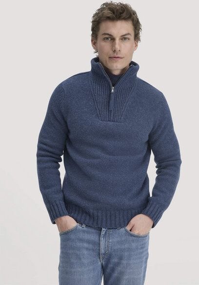 hessnatur Strick Troyer Regular BETTER RECYCLING aus reiner Bio-Merinowolle