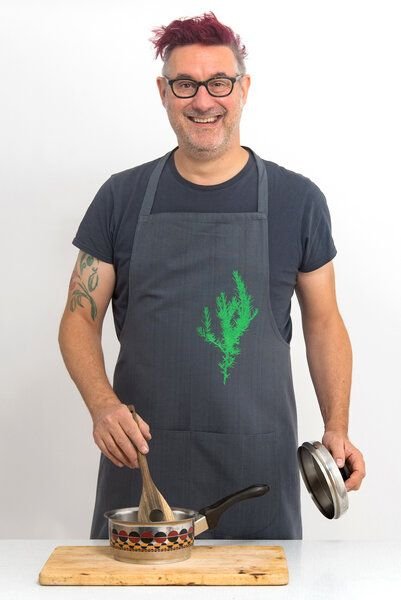 Hirschkind Bio-Kochschürze "Rosmarin" handgewebt grau Fair-Trade