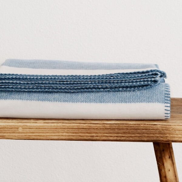 Thumbnail - RIEMA Germany flauschige Wolldecke mit Streifen aus weicher Bio-Baumwolle STINE