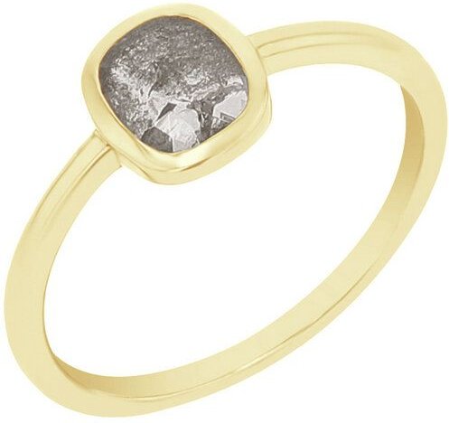 Eppi Ring mit einem Salt and Pepper Diamanten in Emerald-Form Christy