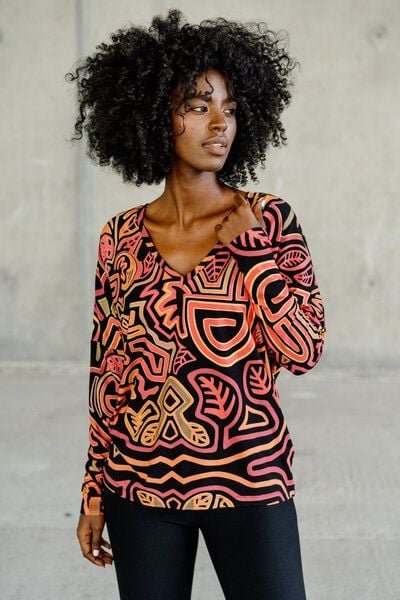 Bluse Saja Longsleeve – Viskose farbenfroher KOKOworld Print weiter Schnitt V-Ausschnitt – perfekt für Yoga – Fair produ...