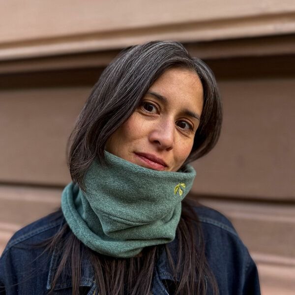 Liebe Deinen Planeten Loopeanie 2in1 Mütze & Schal aus Biobaumwolle I Veganer und winterwarmer Sportschal oder Mütze für...