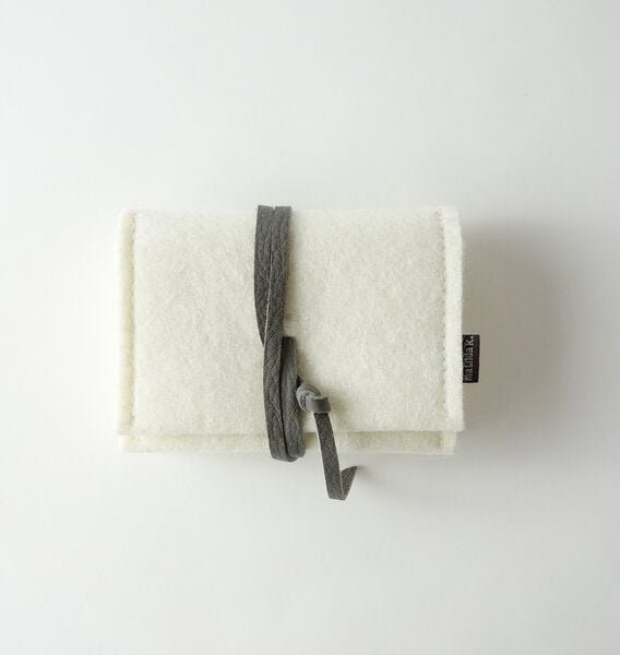 matilda k. manufaktur Schmuckaufbewahrung 'schmucknest' mittel aus Wollfilz wollweiß 'matilde'