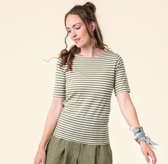 Living Crafts T-Shirt - TANINA