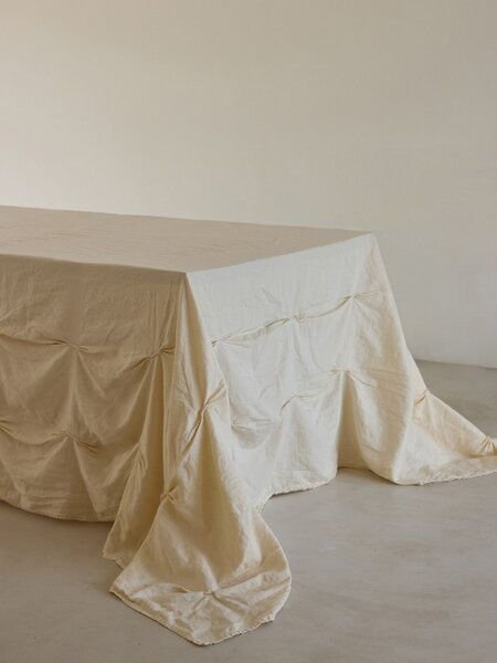 Onomao x erlich textil drapierte Tischdecke aus Bio-Baumwolle, Leinen Mix, made in Europe