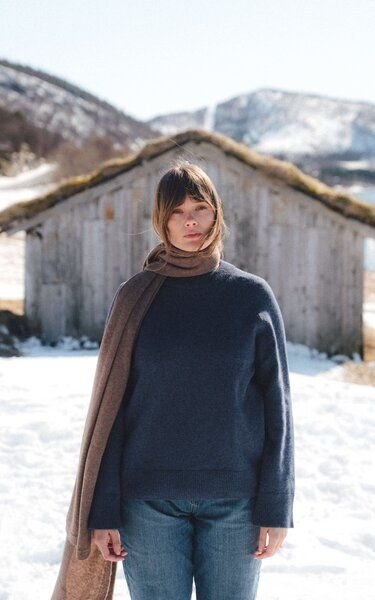 Kopyto MANUL - Großer Schal aus 100% Merinowolle RWS- zertifiziert Eco Feinstrick Plüsch