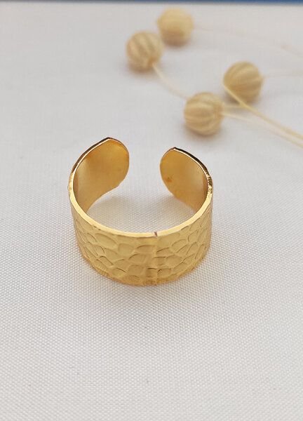 noca Goldplattierter "Melting Ring" aus Messing/Gold Plated Melting Ring on Brass