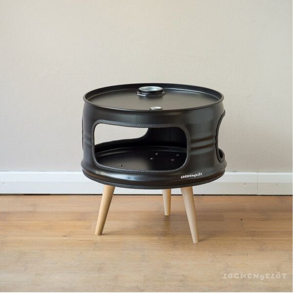 Lockengelöt Little Betty - Deckel mit Ausguss - Nachttisch / Couchtisch aus einem Ölfass