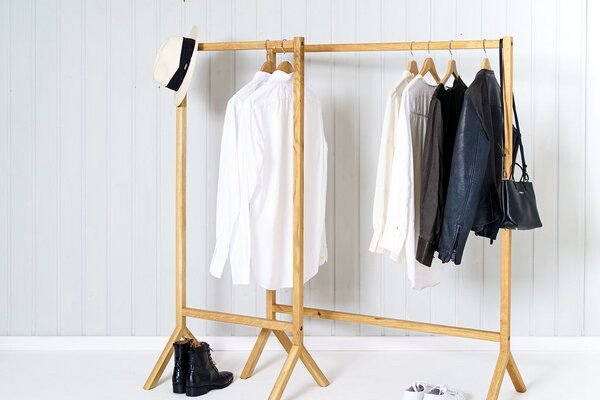 kleiderleiter_de Kleiderständer, Garderobenständer JONAS aus massivem Eichenholz