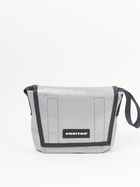 Freitag Messenger - F11 Lassie - silver