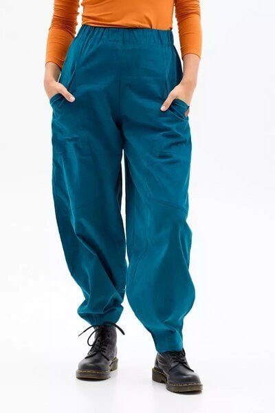 KOKOworld Coban Cordhosen aus Baumwolle - fair produziert in EU - mit Taschen, Ziernähten & elastischem Bund