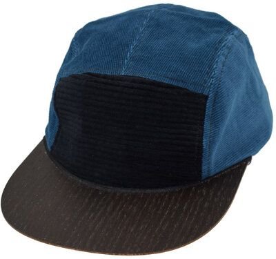 Lou-i Cord Cap mit edlem Holzschild - Made in Germany