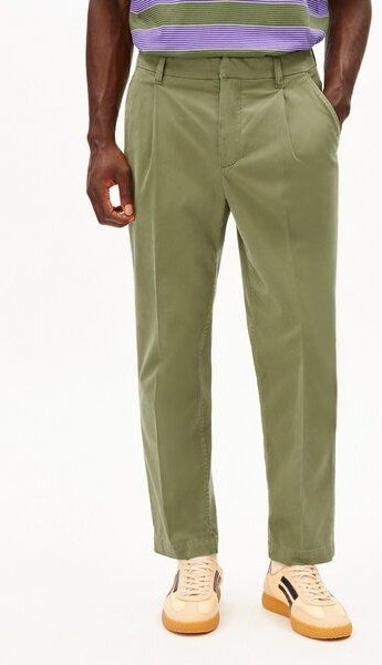 ARMEDANGELS TAAMIR PLEATED Herren Chinohose aus Bio-Baumwolle