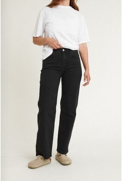 Basic Apparel Mom-Fit Jeans ELISA aus Bio-Baumwolle V2