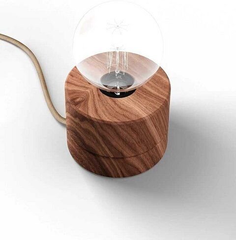 ALMUT von Wildheim Tischleuchte Walnuss Holz angesagte Pastelltöne skandinavisches Design