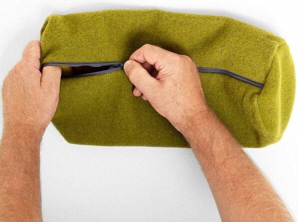 nahtur-design Kissenbezug für Nackenrollen | 100% Flauschloden