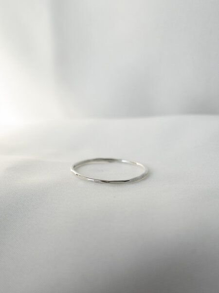 ST'ATOUR ALEXIA – gehämmerter Ring