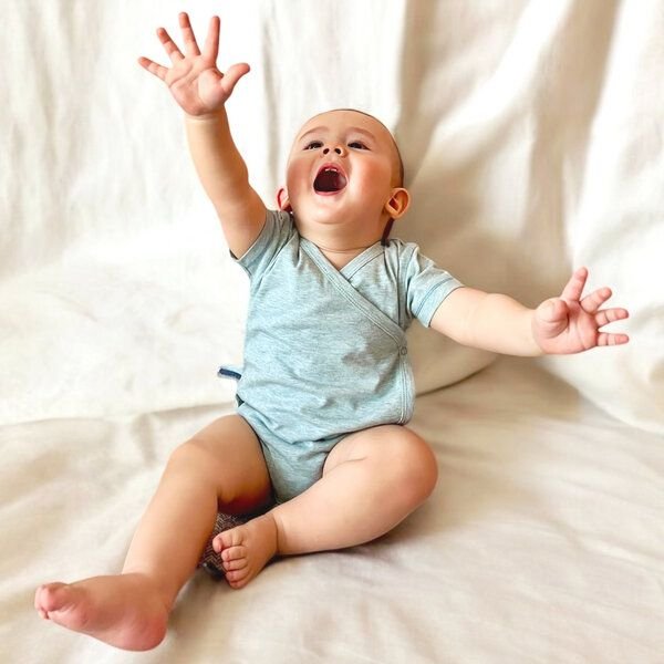 Baby S/S Kimono Body 'OrganicEra' aus Bio-Baumwolle