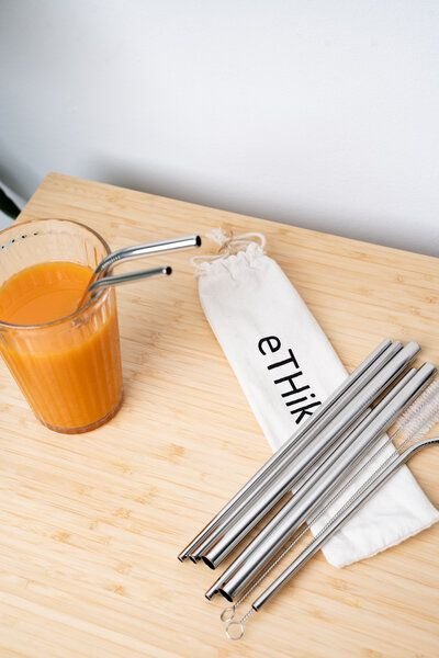 eTHikǝ Edelstahl-Strohhalme im 7er-Pack, Trinkhalme