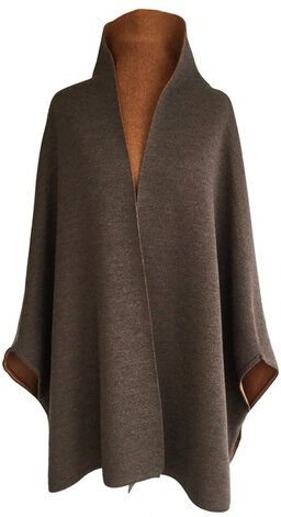 austriandesign.at MantelCape reversibel aus extrafeiner Merinowolle