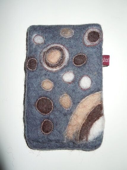 short'n'pietz Handyhülle handgefilzt aus 100% Schafswolle